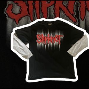 Slipknot long sleeved shirt.Grey sleeves are built into the black shirt.